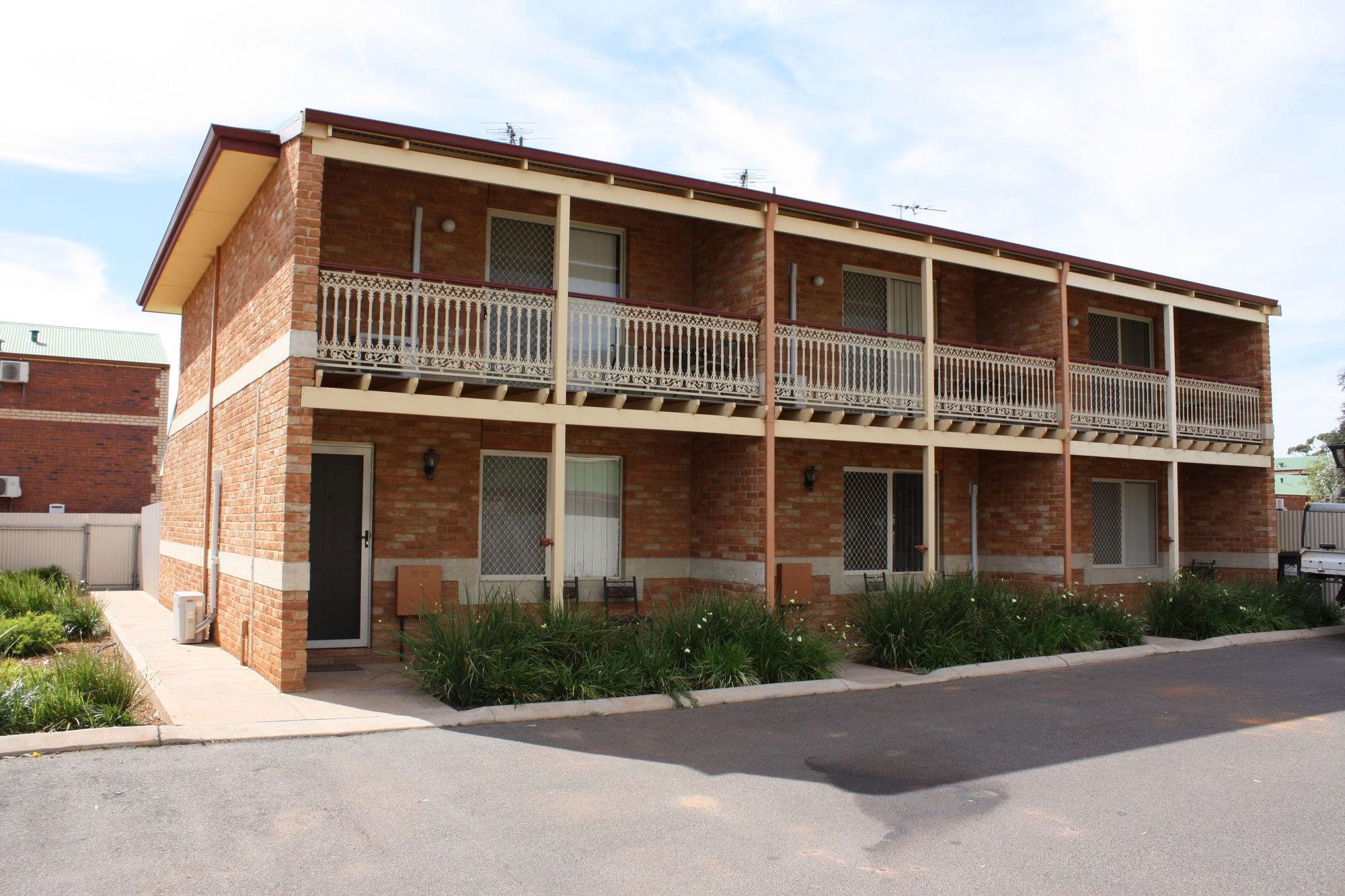 Quality Inn Railway Motel Kalgoorlie Ngoại thất bức ảnh